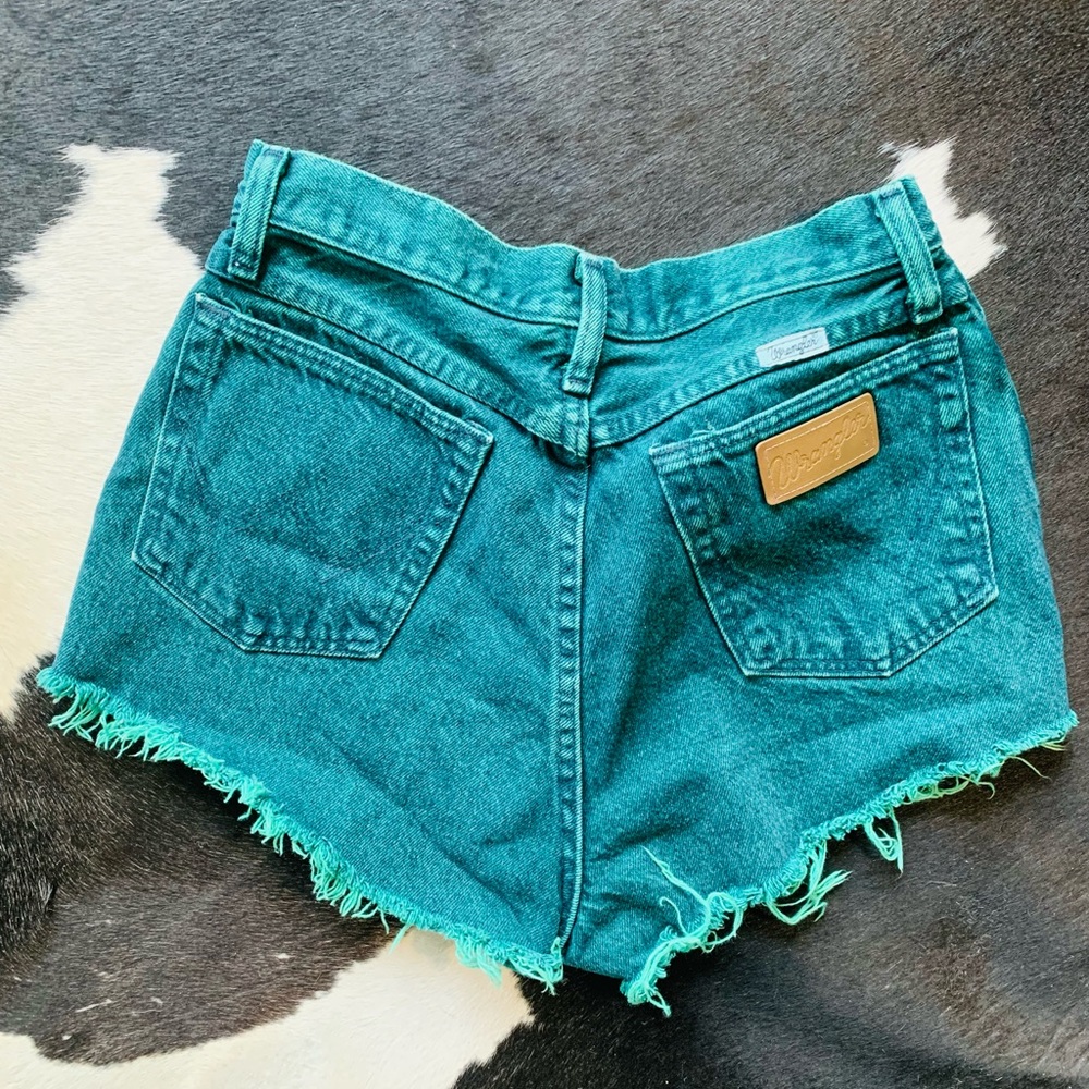 🦋Vintage🦋 Wrangler Cheeky Mom Jorts - Picture 3 of 4